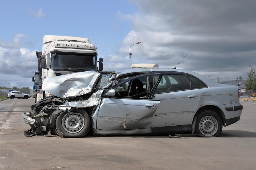 Tips for Handling a Personal Injury While Being a Truck Driver