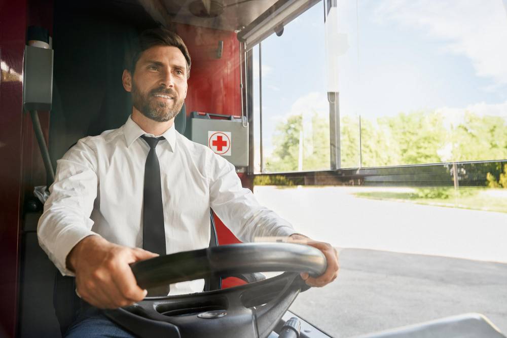 What Are the Latest Standards for Truck and Bus Driver Training?